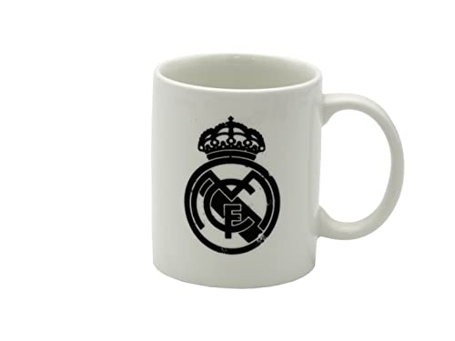 Real Madrid - Taza para Desayuno en Caja, de Cerámica, 300 ml, Color Blanco con Escudo en Negro, Producto Oficial (CyP Brands)